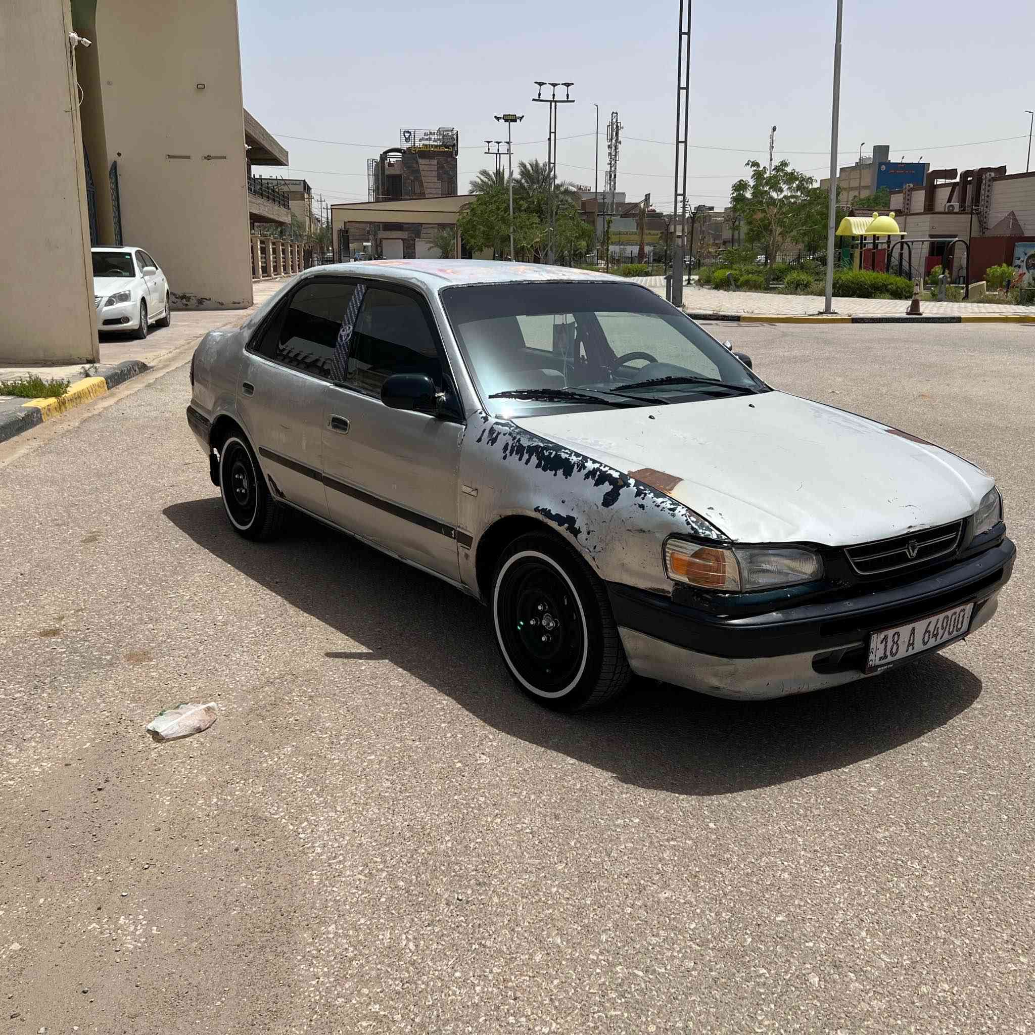 للبيع كورله بزون 
موديل 1996
جاهزه من حداديه مشط بور 
تخم تاير باتري جديد 
لايت وسكن جديد 
كهربائيات كوله شغال 
سعره 40$وبيه مجال 
مكان السياره النجف الاشرف قرب مطعم نينوى الفرع الثاني 
الاتصال /***********
الاتصال /*********** النجف, العراق
