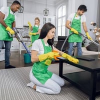 نضافة بيتك هو راحتك قبل العيد  هل تبحث عن خدمة تنضيف البيوت موثوقة و م...