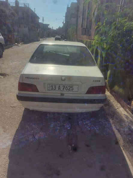 السلام عليكم 
بيجو بارص موديل 2012 
سنويه لل2030 باسمي شرط مداور 
سياره مكفوله عدى بنيد مبدل 
سياره جاهزه 
تخم تاير ضارله اقل الشهر 
السعر 47 
للاستفسار ***********
