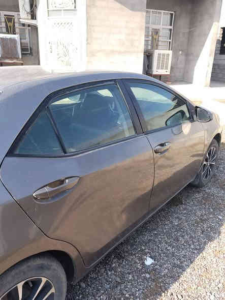 السلام عليكم 
للبيع 
كورلا موديل 2017 مواصفات LE مرقمه اربيل دولي باسم البايع شرط التحويل والوكاله بيها اربع قطع بدون دواخل 
گير ومحرك شرط صدر جديد وتايرات جديده 
السعر 125 نقدي وبيها مجال 
وترهم مراوس بسياره كامري حديث 
عنوان السياره صلاح الدين قريه المسحك 
خاص ما اجاوب 
للاستفسار الاتصال على الرقم التالي 
‏‪0782 170 8625‬‏
