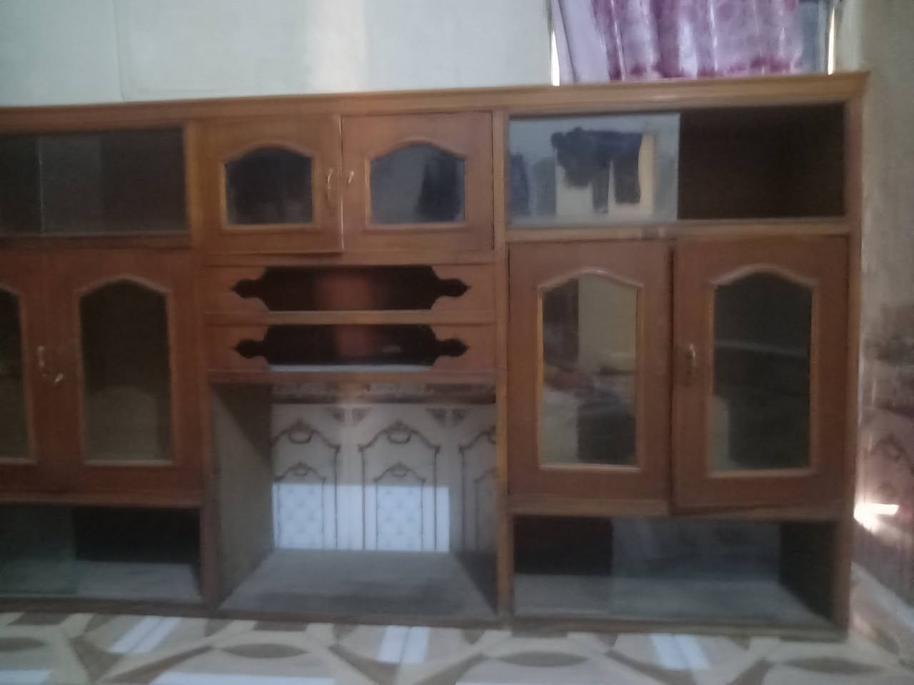 السلام عليكم معرض البيع في ميسان العماره القادسيه السعر 45 وبي مجال رقم الواتساب ***********
