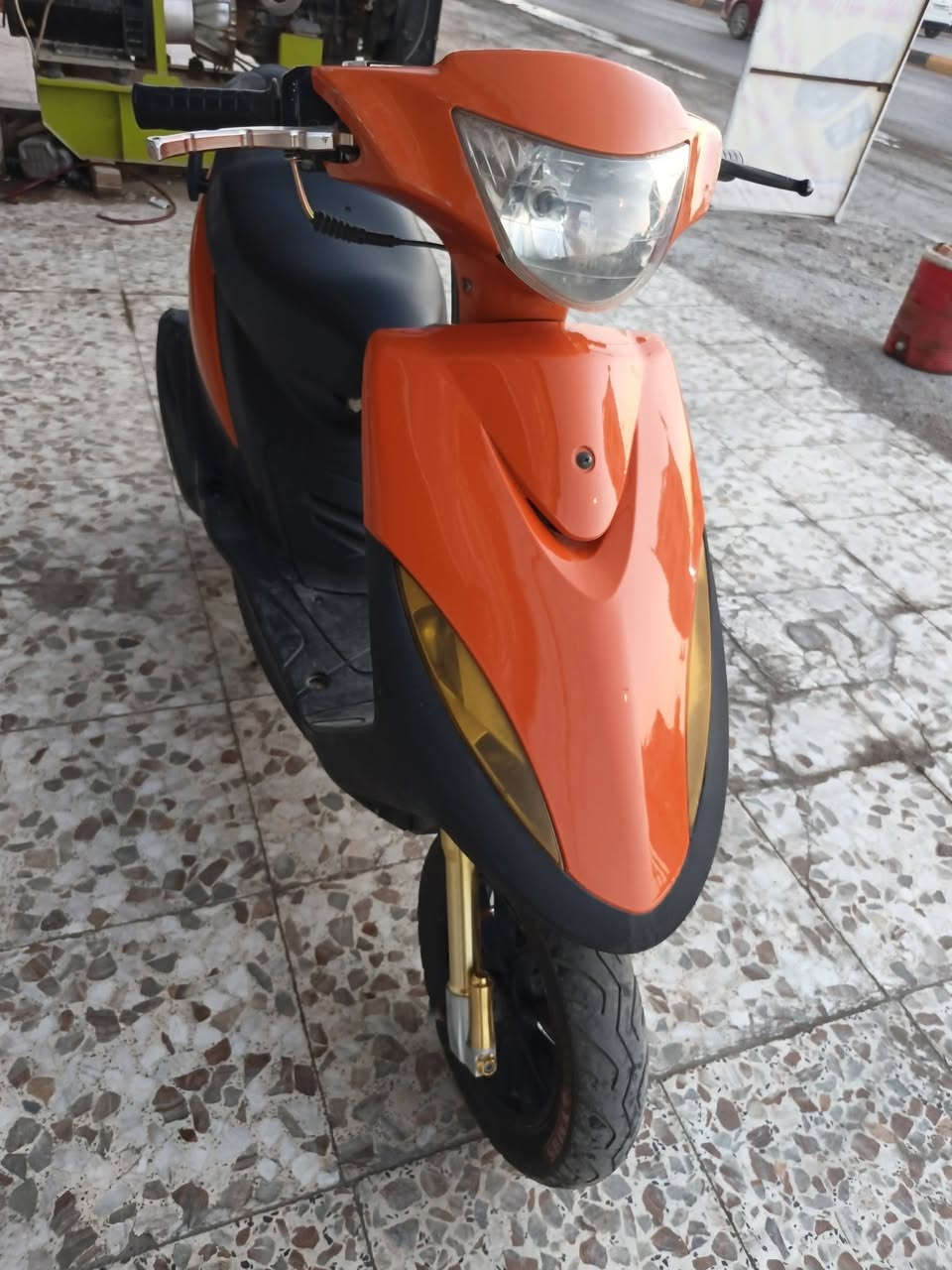 السلام عليكم
دراجة ماكس عدله

مكينة خرسه دراجة🚵 نضيفة

ما عايزها شيء كاملةً من كل شيء دراجة نشطه مكينة

 مكفوووولة من بخاررررر شرط فحص مكينة ناعمة جداً متسمع

 صوتها شرط شلعة تخبل دبلات أمامي خلفي شغال دراجة ما

 عايزها شيء بريك أمامي خلفي كله شغال شرط بطناش 

سلف هندر مكانة بابل مركز 🌇🌇مدينة 

دراجة 🚴 حلوه ونضيفه مال جناااي مابيه نقص

السعر ٤٢٥ شراي يتصل وبي خير ويدلل

رقم هاتف📞📲 ***********
