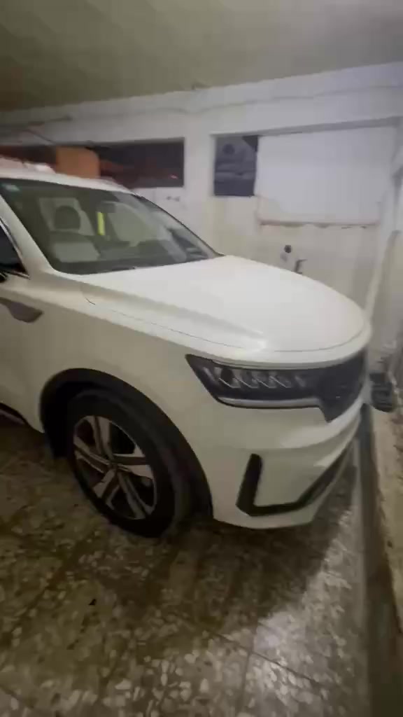 السلام عليكم سياره سورنتو موديل 21 البيع سياره جديد كفاله عامه شخط مابيها ٣قطع تبريد ٤عدسات حساس امامي وخلفي ماشيه ٧٩ ٦سلندر كير عصه جنطه كهربائي الاستفسار ***********
***********
