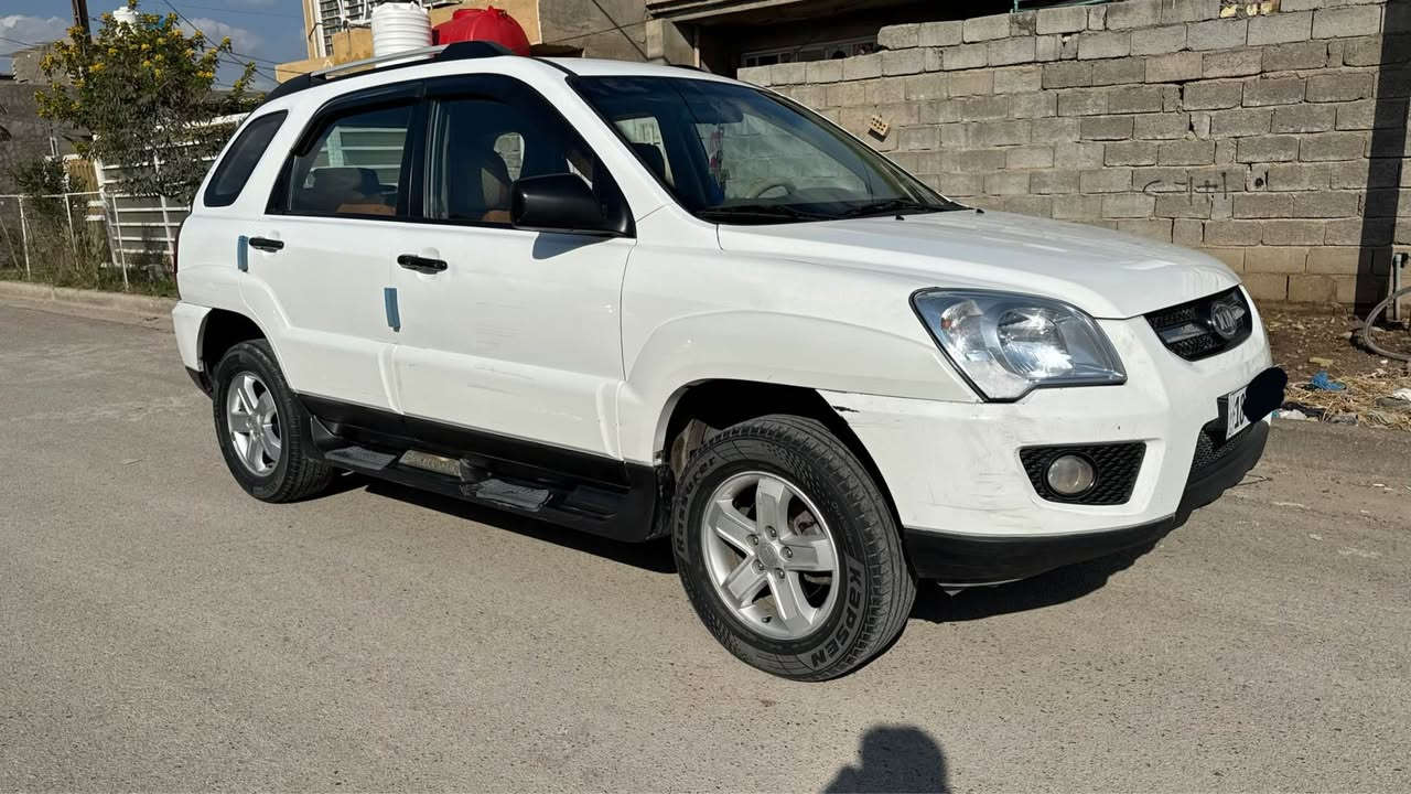 سبورتج خليجي 2009 للبيع 
سياره حلوه ونظيفه 
محرك 2000 دوش 
رقمها بابل الانكليزي الجديد
باسمي تحويل ثاني يوم
مكان السياره بغداد المحموديه 
سعرها 117 وبيها مجال 
للاستفسار اكثر الاتصال على الرقم *********** بغداد, العراق
