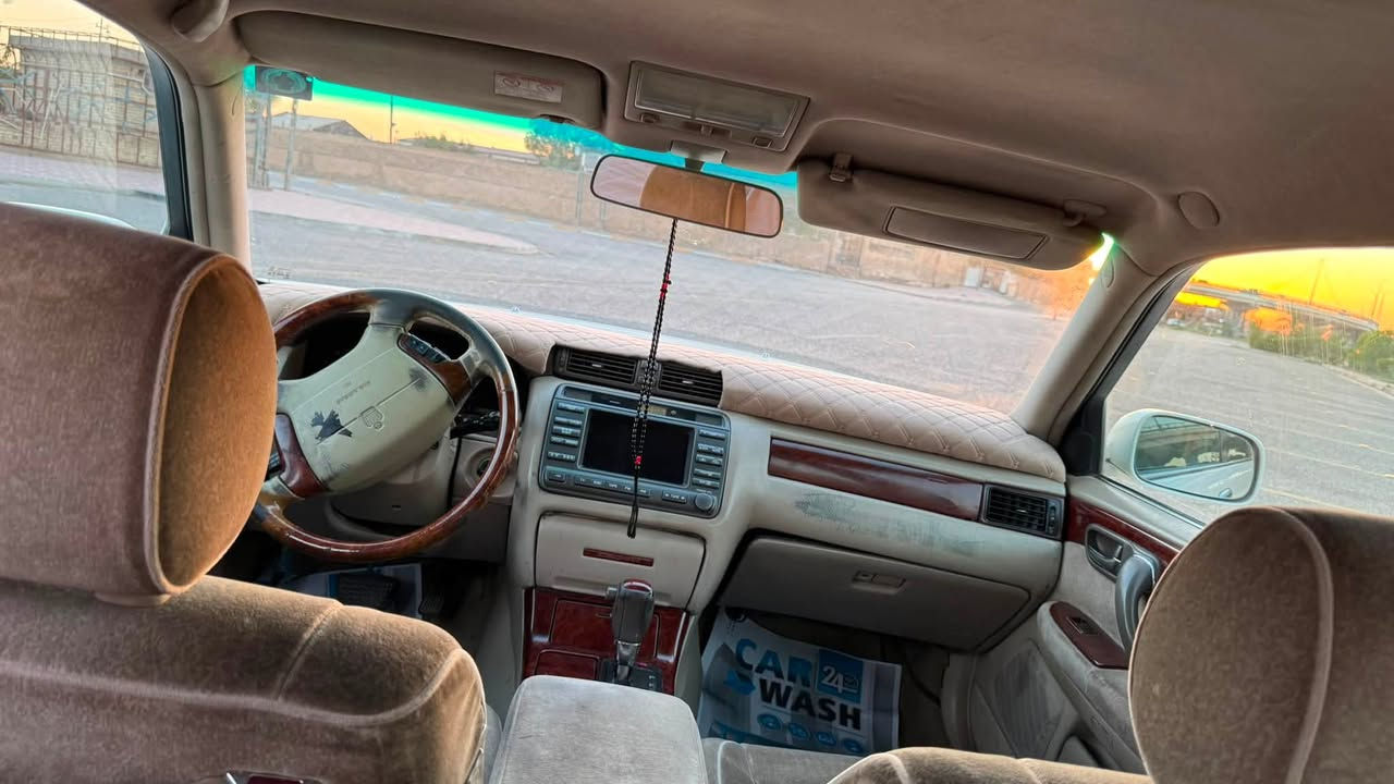 ‏TOYOTA CROWN ROYAL SALON 👑

للبيع تيوتا كراون 2000 اصل.

رقم نجف بسمي  (أ)  مشروع وطني امداور نفس اليوم ابعموم العراق

مكفوله كفاله عامه من كص واصوليات  
سنويه لل 2030 
هزه صاقطه بل 23
عليه غرامه 100 الف 
كير مكينه حداديه تبريد كله جديد سياره جهازه وجديده كلش 

المواصفات👇

4دكم اصل. 

أصل كرستال.

محرك دي فور الجبير. 

شاصي.  75. 

اربع كشنات كهرباء.

برده خلفيه 

ستيرن كهرباء.
.

شاشه عارض .

اوكس. 

بلوتوث.

ويل بلادي   +تخم تاير جديد.

داخل بيجي .

درگ مطعم بصاج اصل.

لايتات زنون كرستال.

بگ لايتات كرستال.

مري  كهرباء+هيتر♨️.

كروز تثبيت سرعه.

جامات اربعه اوتو.
بيه تبديل جاملغ امامي جهت السايق مع قبق جنطه مبدل القماره مصبوغه بدون تكم الصبغ فقط القماره 

السياره ماعايزه برغي كامله على اخر حبايه.

والسياره بالواقع اجمل من الصوره📷.

السعر💵125وبيها مجال قليل حگ الجيه.

العنوان🏡كربلاء المقدسه 

للاستفسار📞 ***********
