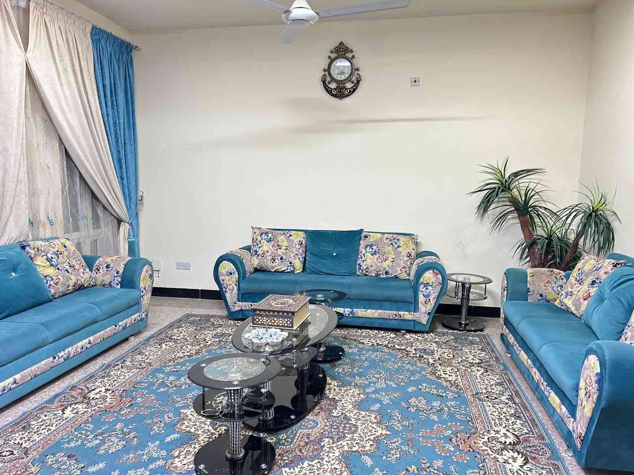 تخم ونصف للبيع نضيف السعر 650 فقط


**إذا كنت صاحب هذا الإعلان وتريد حذفه لأي سبب، رجاءا أرسل رسالة إلى الدعم الفني**