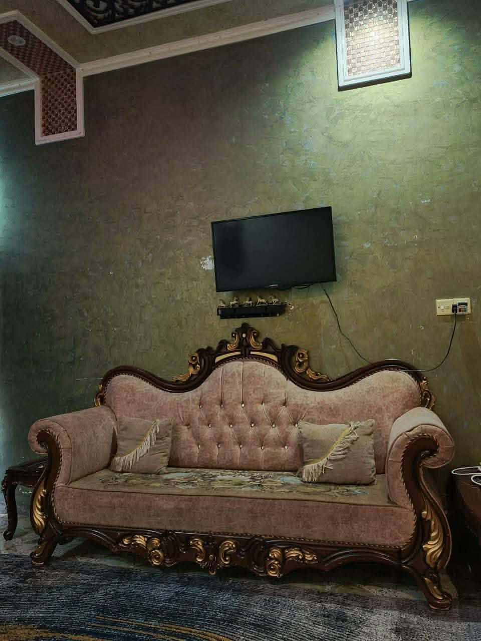 السلام عليكم
غرفة نوم للبيع 

نجارة خشب ثقيل نوع تسكام كنتور طابقين 

نظافه 100% 

السعر مليون وبيها مجال 

تخم ملكي للبيع 

10 مقاعد 

نظافه 100% 

السعر 650 وبي مجال

طبلات السعر 100 وبيها مجال 

بردات تفصال السعر 100 وبيهن مجال

ميز طعام 125 وبي مجال 

غرفة تركية 7 قطع 

نظافة 100% 

خشب ثقيل

السعر 500 وبيها مجال

العنوان المسيب

اي استفسار تفضل خاص


**إذا كنت صاحب هذا الإعلان وتريد حذفه لأي سبب، رجاءا أرسل رسالة إلى الدعم الفني**