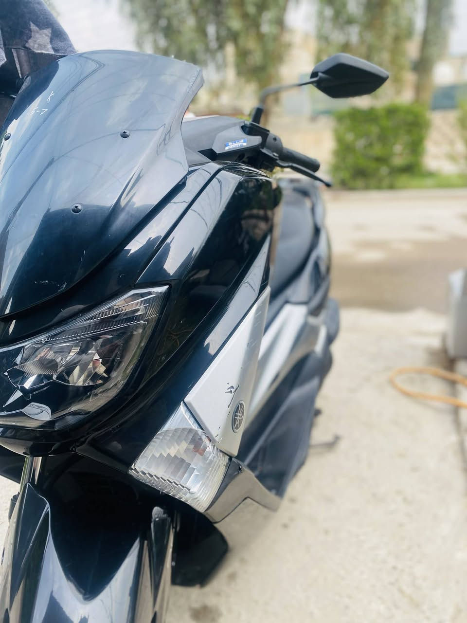 سلام عليكم NMAX لبيع مستعجل ماشيه 12الف حقيقي شلعه ومعدل دراجه خير من الله مكفوله كفاله عامه كهربائيات كله شغال 
مكاني بغداد دوره 
السعر ب15وبيها مجال لشراي 
استفسار :***********
