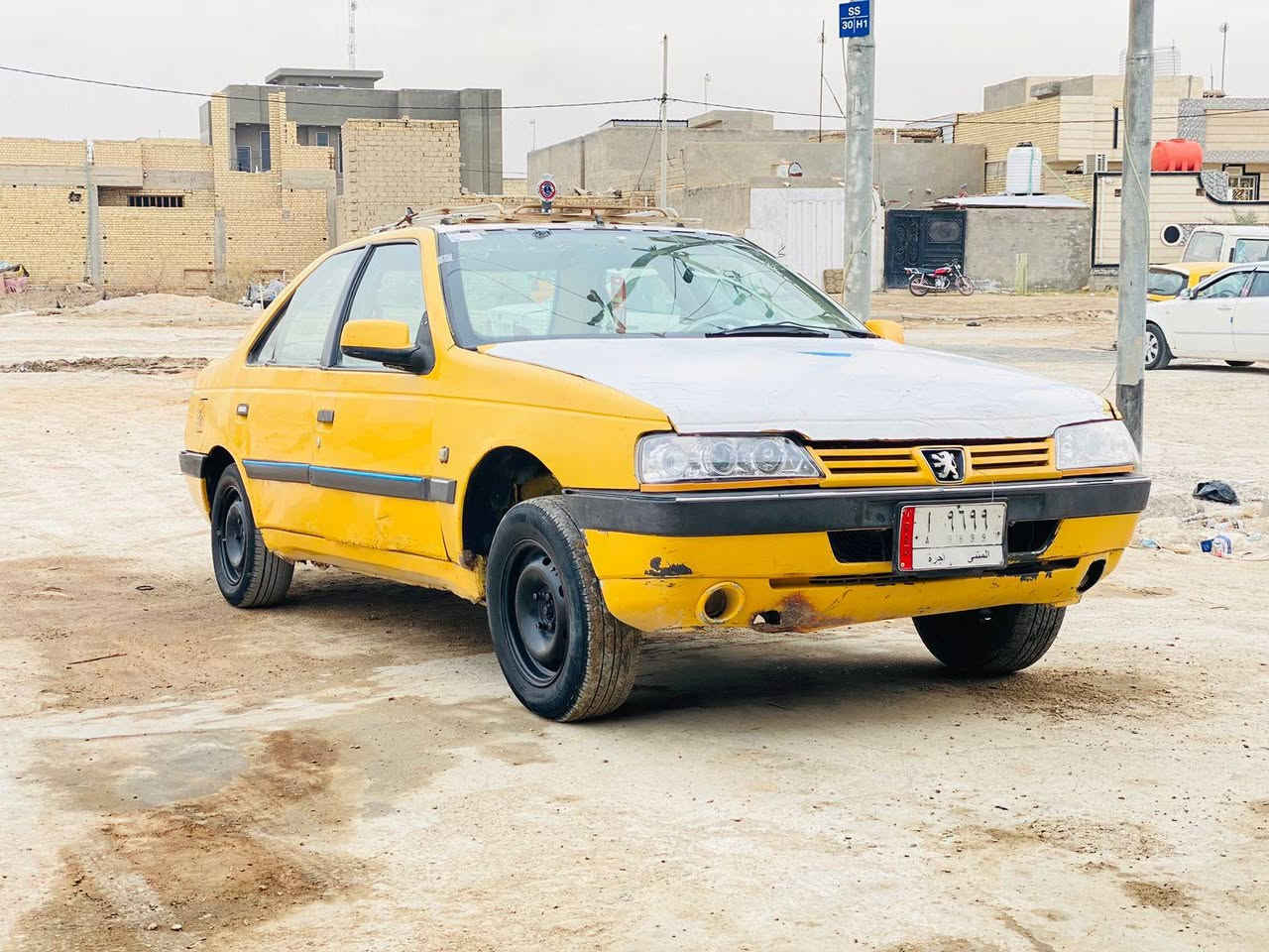 سلام عليكم سياره بيجو 405 مديل 12 مكينه كير حداديه خير من الله تريك وين ماتريد مصفره هيه أو غرامات تحويل مباشر  بيه ستام سماعات شاشه كهربائيات شغاله عوزه فقط ترتيب بصيط ***********
