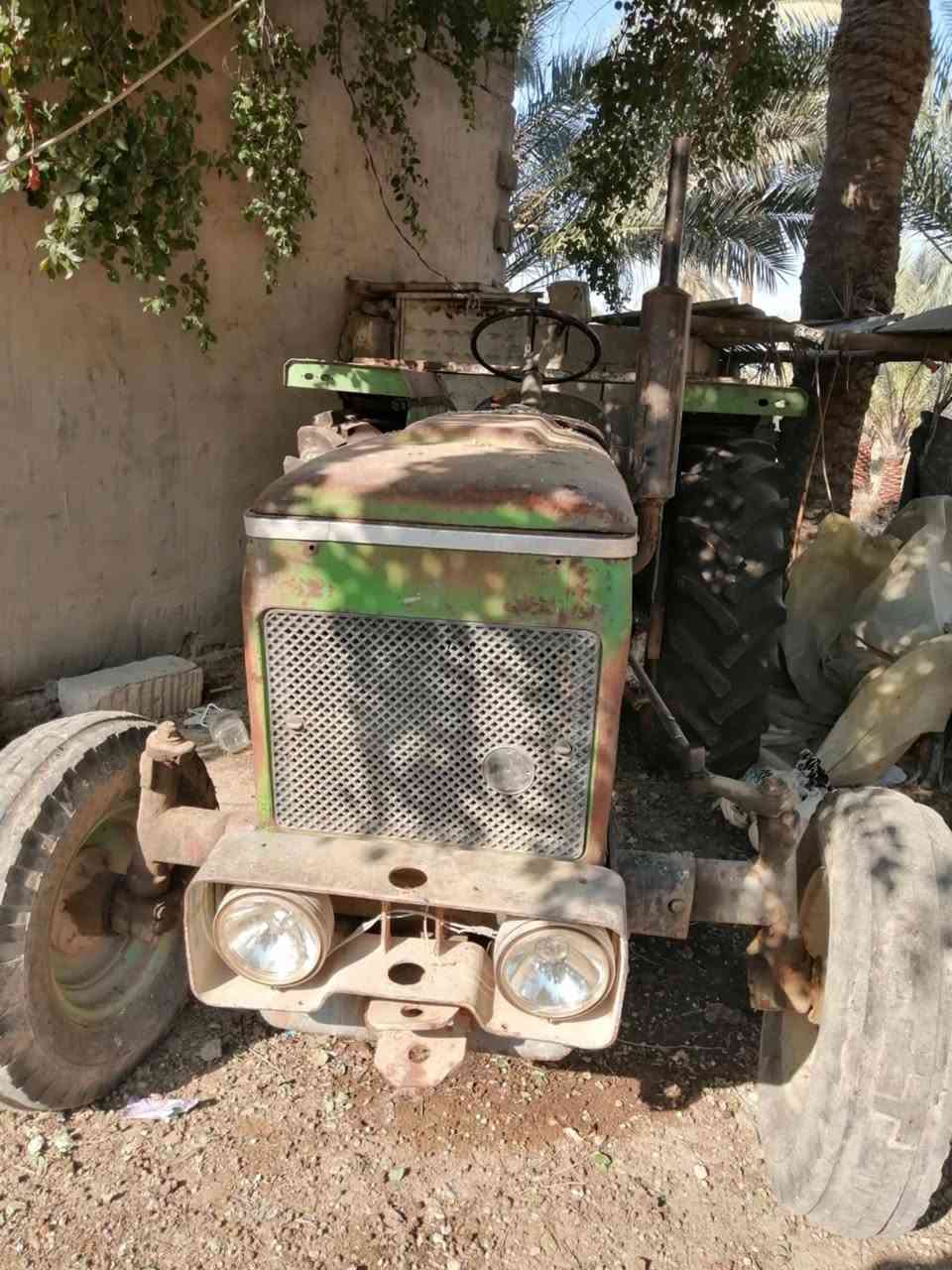 سلام عليكم مكينه عنتر البيع نضيفه جدان السعر تصل عليه الرقم ***********
