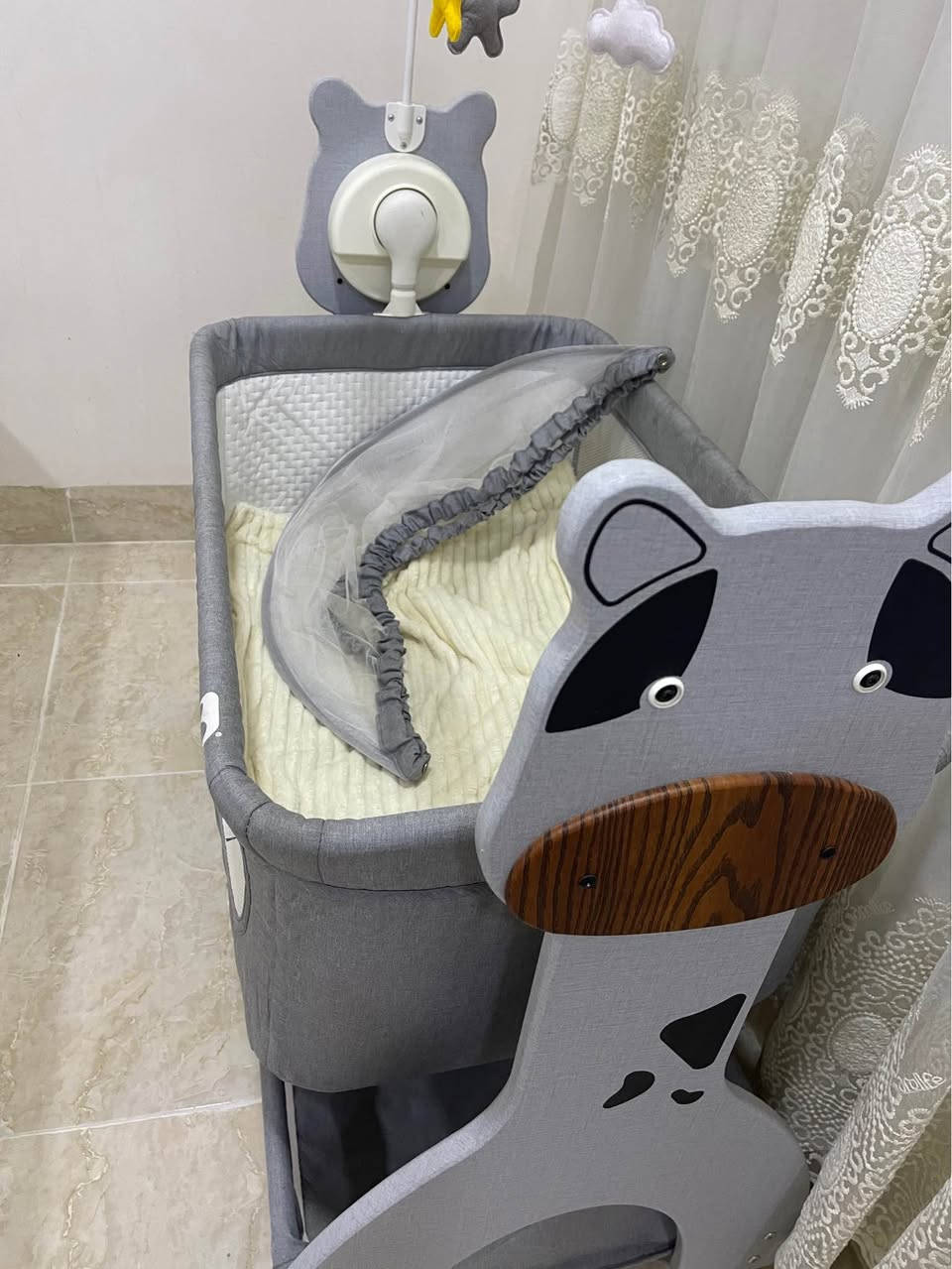 بۆ فرۆشتن

١٠٠ هەزار

مارکەی cool baby

مۆسیقایە 

ڕاژەندرێت بە کارەبا و بە پاتری

بلوتوسە 

تولی مێشی لەگەڵە 

تایەیە و ئاسانە بۆ گواستنەوو Singapore


**إذا كنت صاحب هذا الإعلان وتريد حذفه لأي سبب، رجاءا أرسل رسالة إلى الدعم الفني**