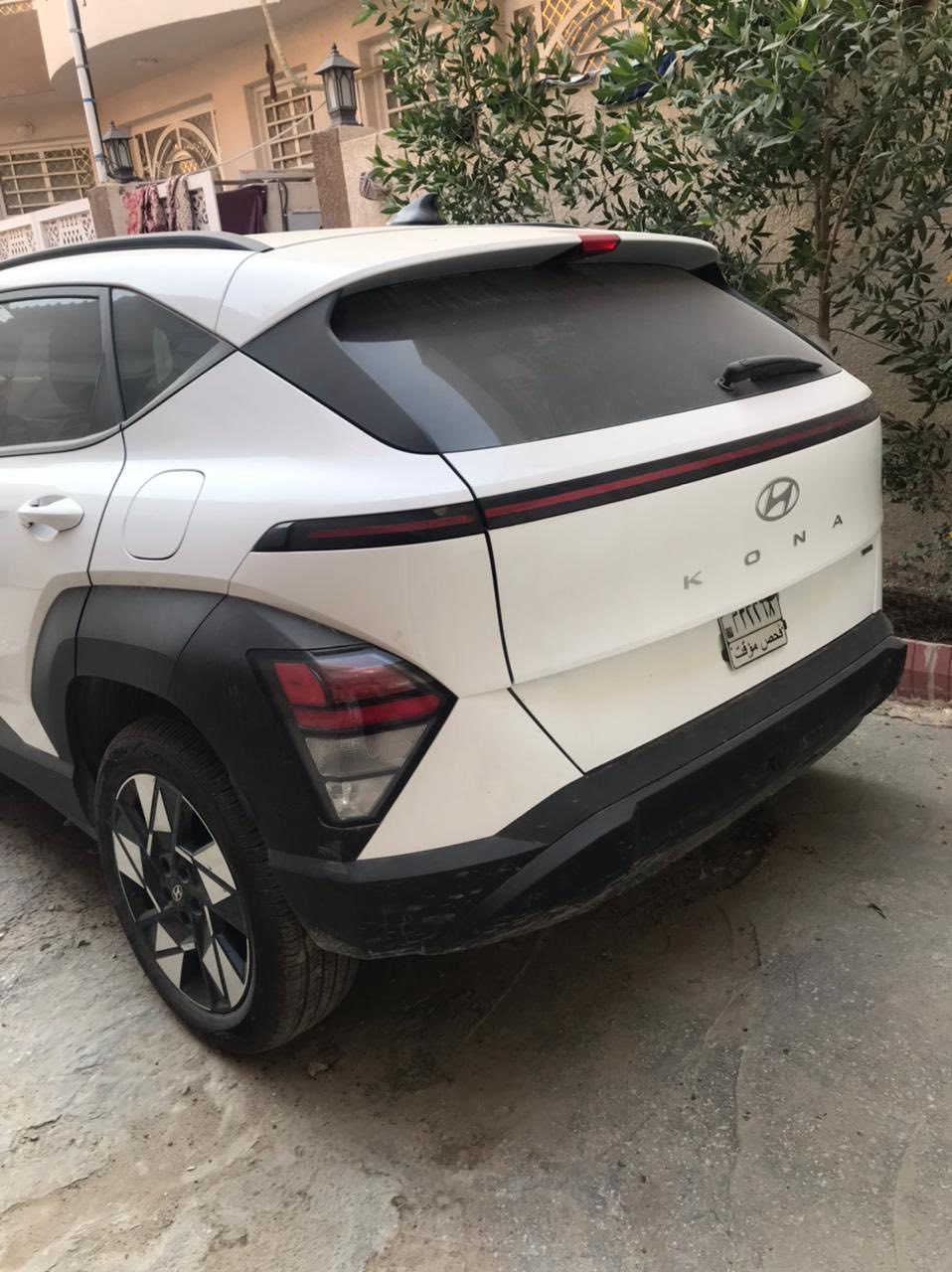 للبيع كونه موديل 24 محرك دوش  2000موصفات فول عدا الفتحة ماشية 4000 حادث جملغ بدون دواخل السياره حره بدون رقم مكان السيارة حله مركز السعر165مجال قليل للاستفسار اكثر اتصال 📞 ***********
