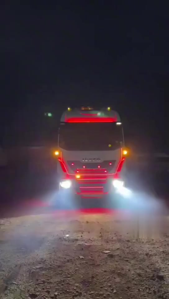 سلام عليكم اخوان. افيكو 2017محرك 480فول فول مواصفات. كاميره حساس رقم سنويه هزه جديد السياره بسمنه. تاخم تاير. بس كماليات ٢٥ ورقه.
اخوان عربانه فلات تلث دناكير. العربانه ماموجوده.

السعر 230. مع مجال ل طيبين.

***********. بي واتساب هم. اخوان الماشرايي لا يخابر. تحياتي الكم
