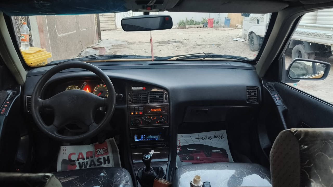 سلام عليكم بيجو بارص 2015 رقم بغداد باسمي تحويل ثاني يوم  مكينه مجفته درجه اولى قبل يومين تجي وتشوفه عينه وصينه مال كلج جدد سياره خير من الله عضمته حلوه بيه 3قطع صبغ نقصه تبريد منقص غاز تجي وتفحص واني ابيعلك كوم حديد اخي فوك هذا شرح كله مكاني بغداد شعب سعر 35ورقه وبيه مجال ورقمي ***********
