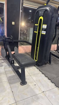 قاعة ايراني كاملة • كارديو • ٢ جري بايسكل