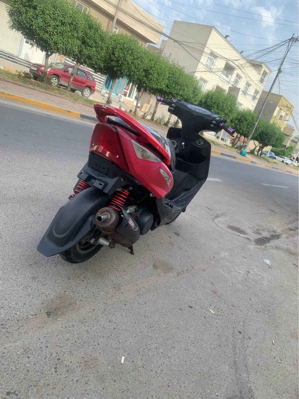 السلام عليكم حبايب ثعلب للبيع الدراجه شوفه عينك كاعده ونصبتها كلش حلوا كلها بلاديه من طول للطول دراجه خير من الله تنكر سلف وتطلع كبل سعرها500 وبيها مجال مكاني بغداد الحريه *********** بغداد, العراق
