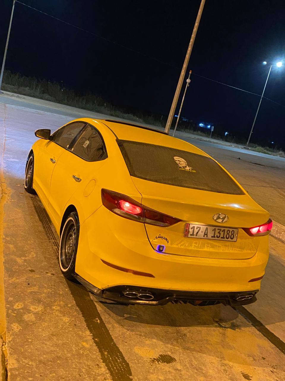 السلام عليكم
 هونداي النترا خليجي سعر 125 بمجال للشراي
 فول عدل بصمه موديل 17 مكينه 2000 دوش كير خير من الله تبريد ثلج قطعتين حادث جاملغ الخلفي بدون عابر مصفره هيا وغرامات ثاني يوم داور تخم تاير كروم السياره جاهزه لاخر حبايه مكان السياره السماوه رميثه (فقط للبيع ونقد) *********** بي واتساب
