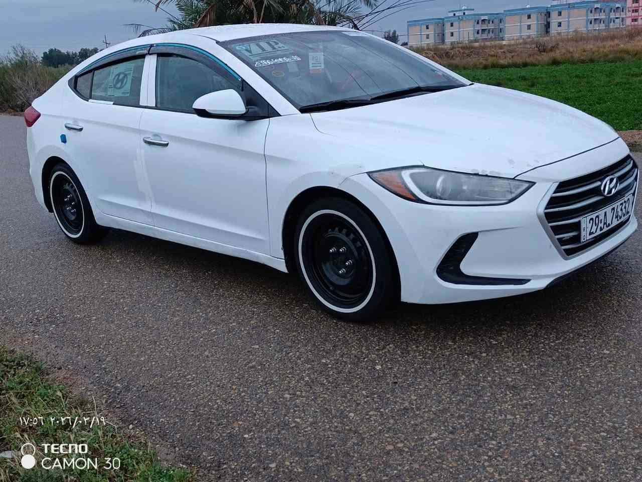 السلام عليكم النترا موديل 2017 وارد امريكي كلين بدون ضرر كلها ليبل واحد رقم واسط دولي بأسمنه تحويل مباشر سنوية للـ29 محرك 2000دوش محرك وكير مكفولات كير 6 نمر تبريد تدفئه شغال تخم تاير جديد حدادية امامي وخلفي جديد شاشه حساسات تحكمات ستيرن علماً السيارة بيها رشات صبغ اثر تكشير السعر 110 للأستفسار اكثر (***********) العنوان واسط،غير متواجد على النت
