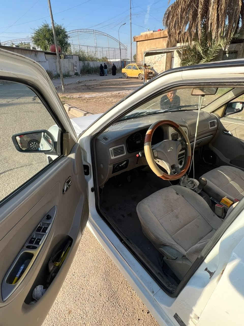 السلام عليكم 
شيري كوين موديل 13/سياره خير من الله السياره كير ومكينه  جداد قبل يومين شادهن رقمها انبار خصوصي 
السعر ٣٠$ مكانها بغداد الدوره الشراي يتصل 
***********
