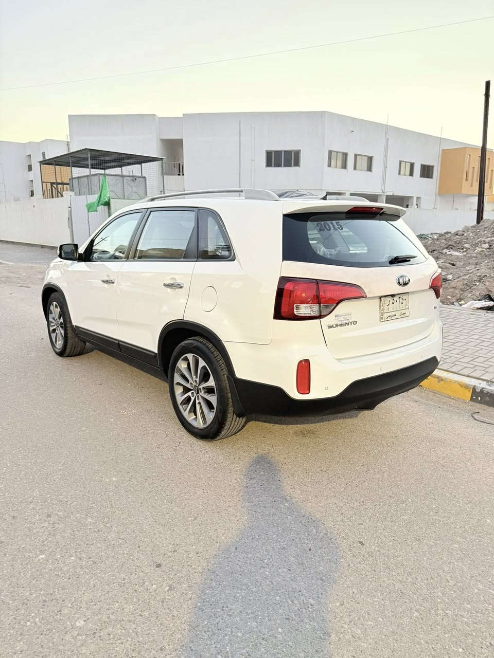 السلام عليكم سورنتو خليجية موديل 2015 رقم ميسان تحويل مباشر فول موصفات ماعدا الفتحه 3 قطع تبريد 7 راكب مكينة 6 سلندر السيارة بيها بجم خفيف السيارة كفاية من صبغ وبتبديل ماشية 70 الف حقيقي مكان السيارة بالبصرة السعر 160 وبيها مجال مامتواجد على الخاص الشراي يتصل ويدلل 
‭0771 673 1398‬
