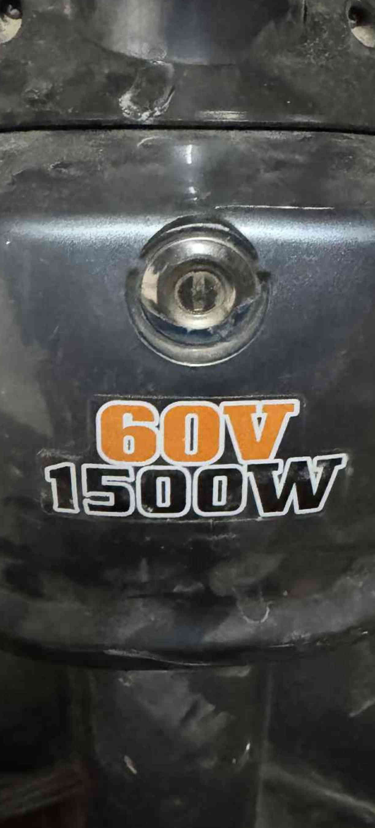 دراجه شحن نظافه ٩٥ بالميه السعر ٣٢٥ الاتصال ***********
