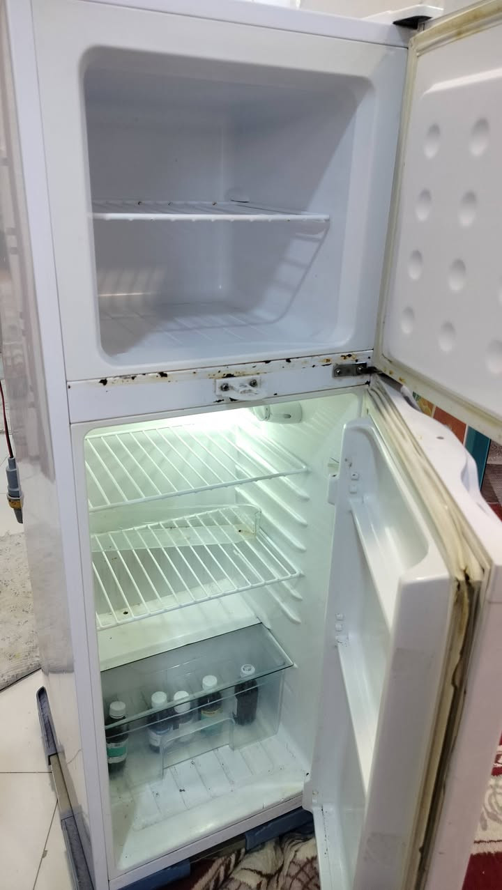 طباخ 4 عيون و غسالة حوضين متوقف تجفيف و ثلاجة يرادلها تصليح
مكاني ناصرية


**إذا كنت صاحب هذا الإعلان وتريد حذفه لأي سبب، رجاءا أرسل رسالة إلى الدعم الفني**