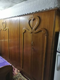 غرفة نوم كاملة • شاشة 32 • ثلاجة