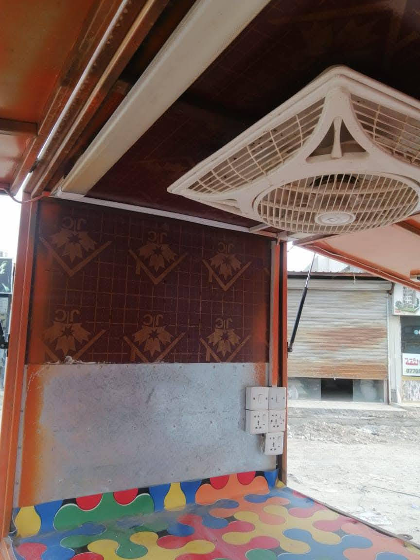 ستوتة شحن او (كشك متنقل) للبيع حجم كبير كبير
الكهرباء كلة شغالة 

السعر (مليون ) 
بس نقص بطاريات بس 
مكاني بغداد الشعب (بوب الشام)
***********
