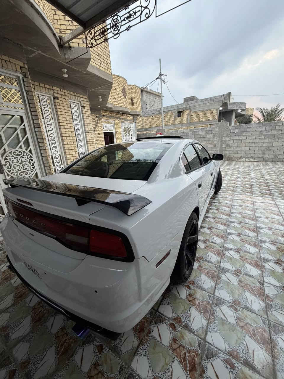 سلام عليكم جارجر موديل ٢٠١٢ رقم بصره بسمي كفاله فول مواصفات كندي سياره جاهزه السعر ١٦٧ وبيه مجال بصيط الستفسار *********** مكاني بصره كرنه
