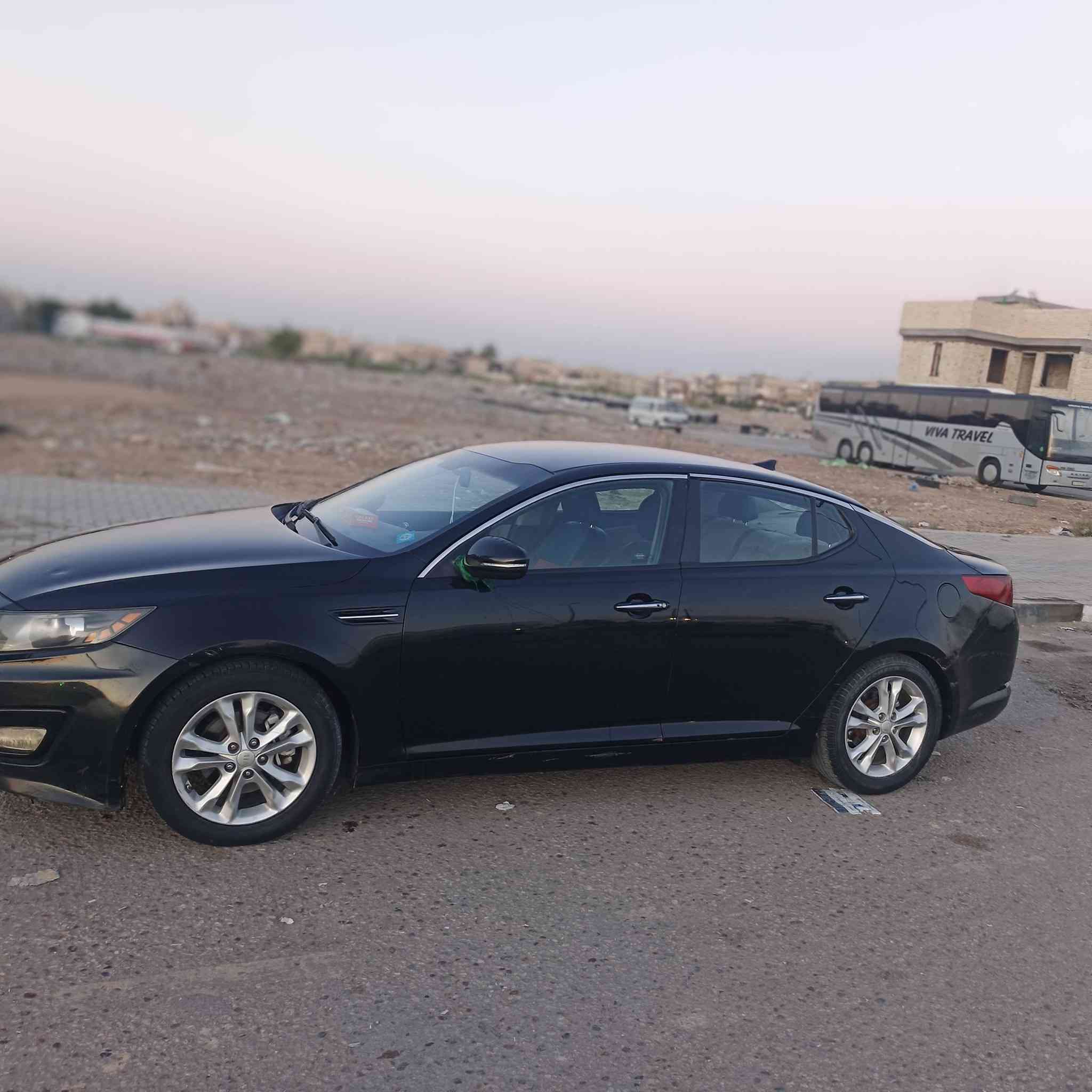 سياره نوع اوبتيمه موديل 2013
وارد امريكي حادثه بنيد او باب قفط 
تبريد محرك كير حداديه خير من الله 
متوزي عل بيعتهه كلش مكاني كربلا بل حر
سعرهه 95 محرك 2400
***********
