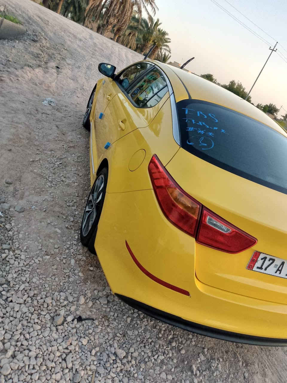 سلام عليكم وبتيمه خليجي مكينه ٢٠٠رقم مثني دولي مكانه بسماوه سياره جاهزه من كلشي مديل ١٥ترهم مراوس سعر خاص ***********
