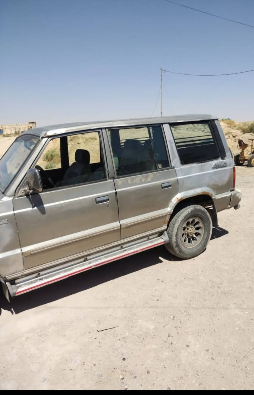 من رخصة الادمن سياره للبيع المكان الانبار هيت موديل ٩٣ محرك وكير بطه سنويه ٢٩ السعر ٢٧ ورقة وبيها مجال للإستفسار الاتصال برقم تالي ***********
