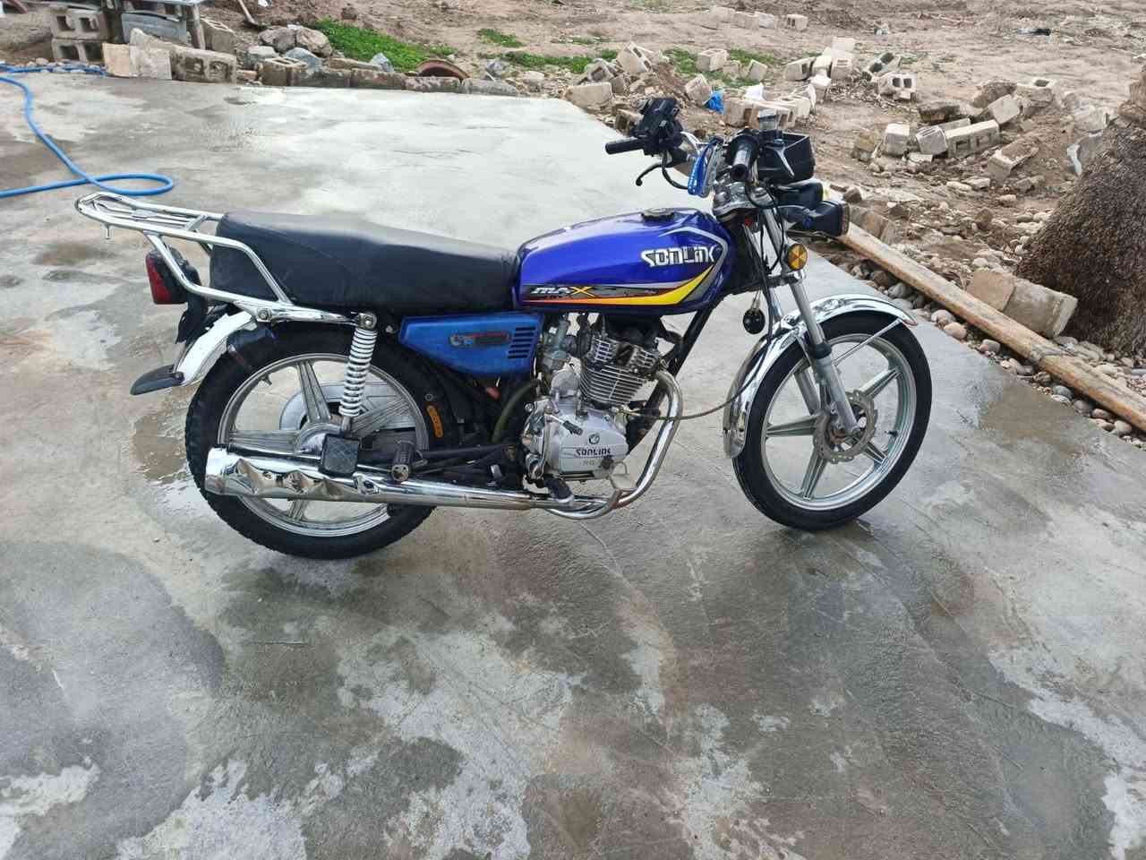 ***********
بغداد حي الجهاد 
475 وبيها مجال
