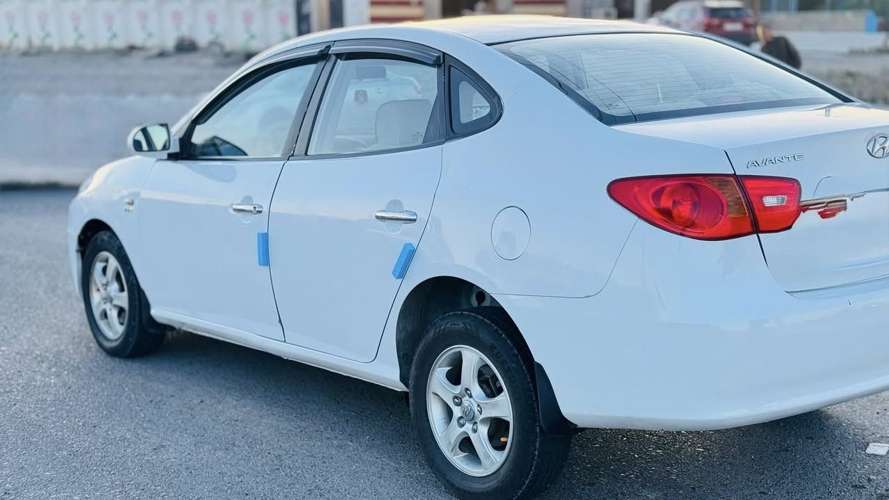 السلام عليكم 
النترا للبيع ادوات 
كير محرك شرط صدر تخم تاير جديد 
تحكم ستيرن 
رونات ليزري  گيج حماوه كهربائيات من دعاميه للدعاميه شغاله 
تبريد تدفئة فول 
محرك 16دكشن عالي 
السياره احلى من الصوره جديده 
مكان السياره تكريت الاستفسار الاتصال ع الرقم ***********
