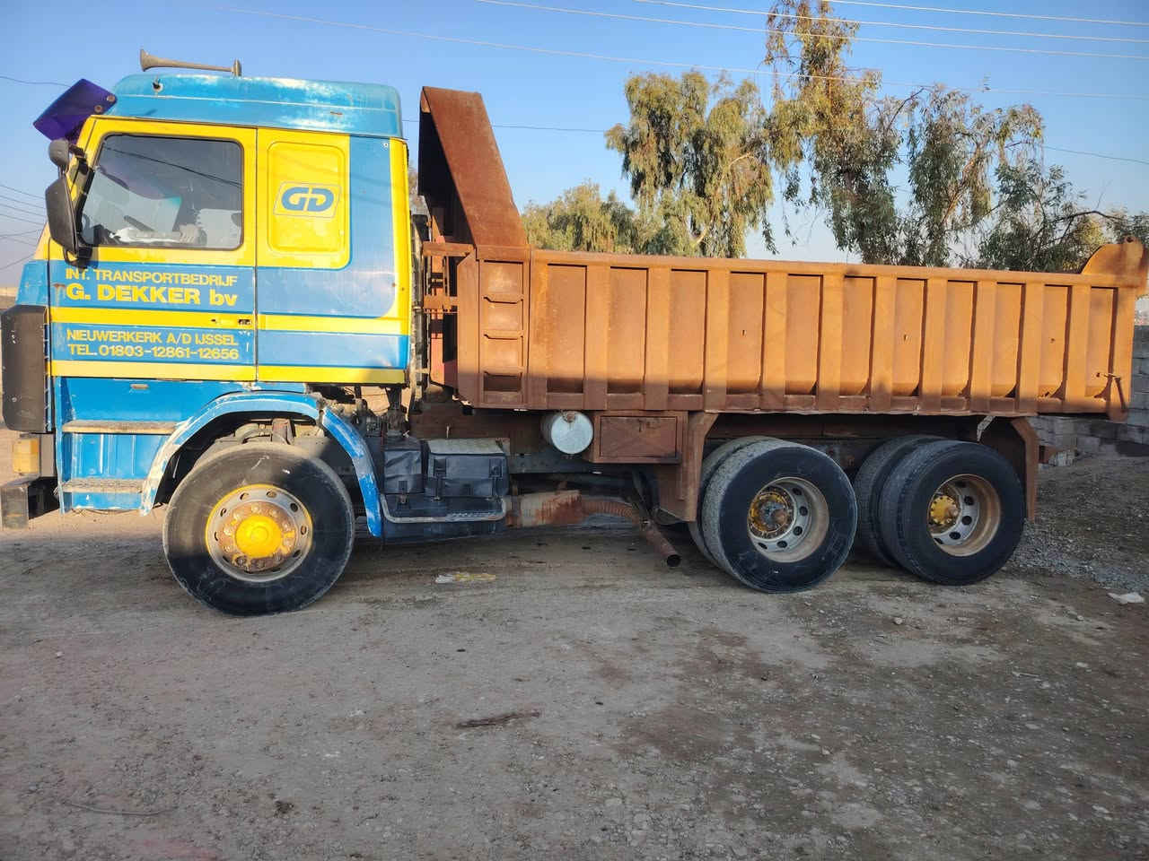 سياره البيع ١١٣ موديل 92 سعره 110مكان الموصل باقي التفصيل تصال ***********رقم دهوك سياره نضيفه
