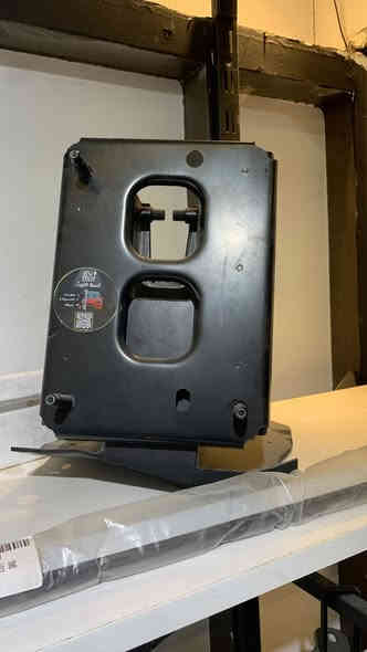 السلام عليكم 
تسلا الليث EV-Tech
متوفر كل قطع غيار تسلا واكسسواراتها 
شبابنه الطيبين 
الحمد الله وبفضله 
وصول وجبه جديه من قطع غيار تسلا 
جام امامي  x
واتربمب اصلي 
ماطور هاند بريك 
باير فيوز x 
***********
***********
الدوره الاثوريين
