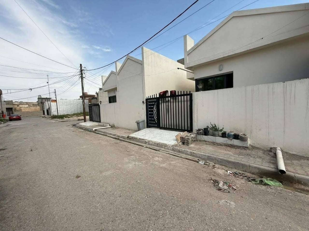 دار طابو صرف
المساحه (100) مربع 10×10 قاط واحد
العنوان قرب جسر
الحصو والرمل الاسرى والمفقودين
السعر الاتصال عل
او زورو مكتبنا الكائن في حي الاسرى والمفقودي
مكتب الدار
للاستفسار اكثر يرجى الاتصال
***********
