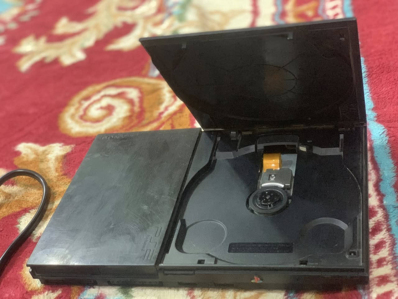 السلام عليكم بلايستيشن2 مع كامل ملحقاته فلاش ذاكره32 +تحويله HDMAبلازمه او تلفيزون ذكيه +واير تشغيل +يده جوستك +خزن أصلي والنضافه كدامك +بي هواي العاب مثل درايفر مستر بيين حرب زومبي قتال العاب الهيمنه بيس وبعد هوايي والسعر مع كامل الملحقات داع يبيعون بس البلي ب75الف بدون ملحقات واني ابيعلك مع كامل ملحقاته بس ب65الف للتواصل على الرقم***********
