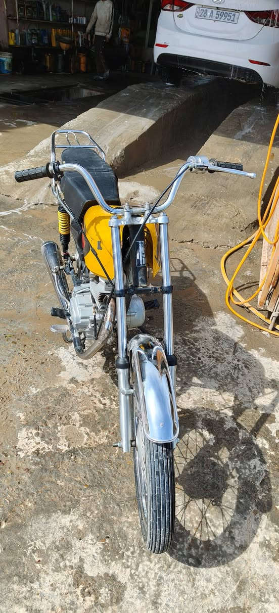 سلام عليكم  شباب  دزاجه اوراق لبيع  اوراق اصوليه  مكاني نجف حي القادسيه  سعر 550 وبيهه مجال  ***********
