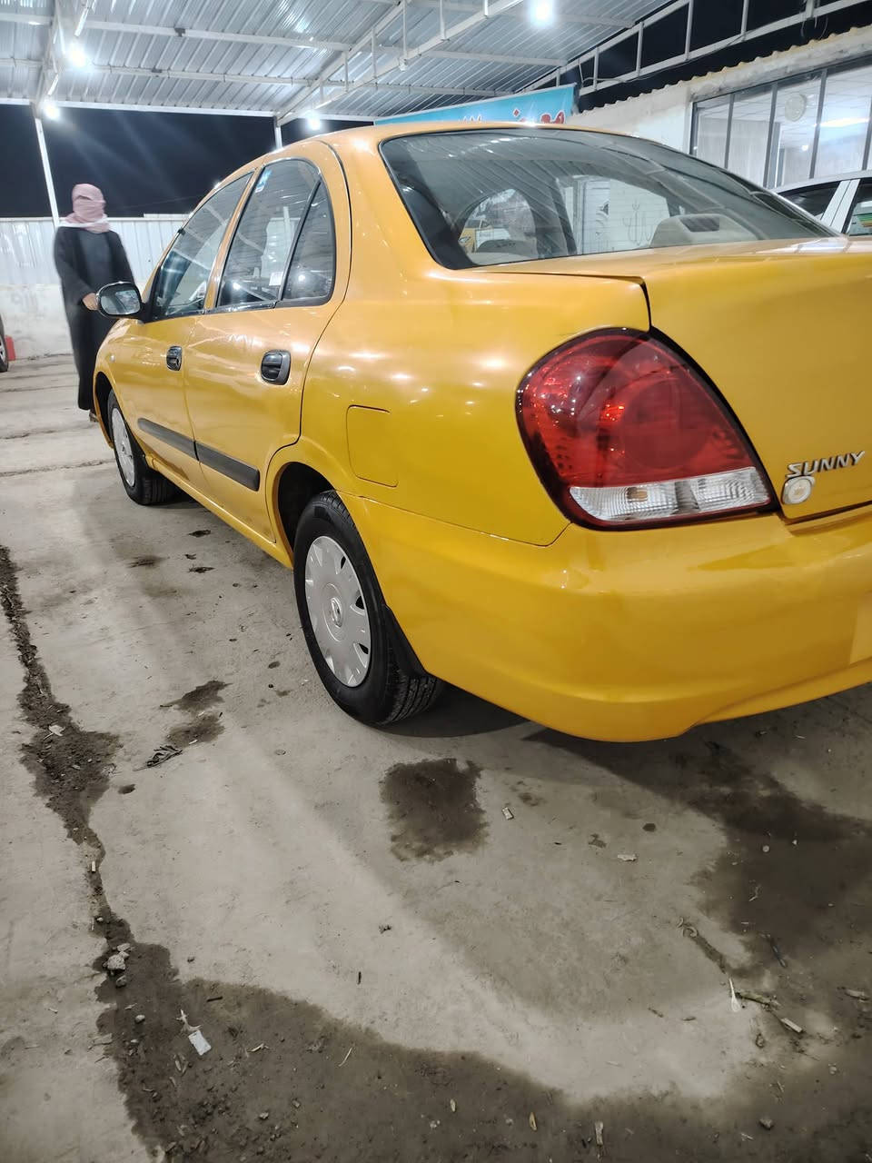 سني ٢٠١١ كيرعادي رقم بغداد مكان سياره الأنبار هيت *********** سعر ٨٣
