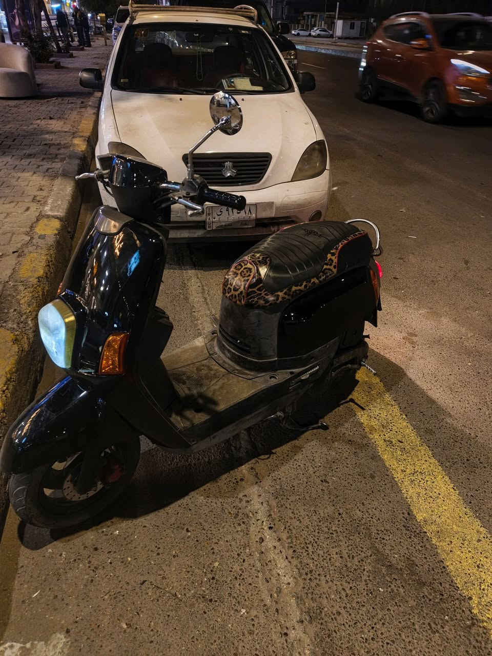 سلام عليكم
دراجه بوليس دراجه ما مفتوحه
 كله بلادي المكينه خرسه 700 بيه مجال


**إذا كنت صاحب هذا الإعلان وتريد حذفه لأي سبب، رجاءا أرسل رسالة إلى الدعم الفني**