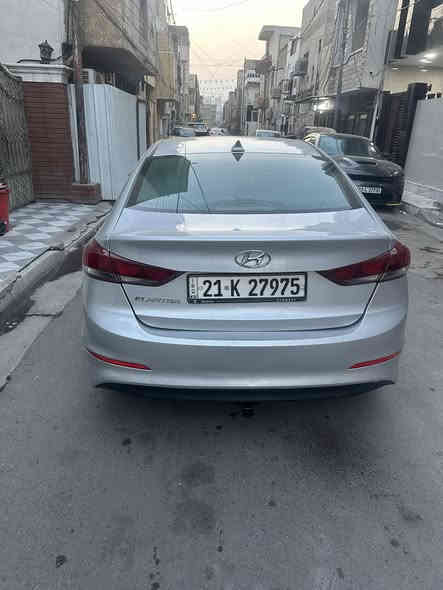 النترا 2018
محرك 2000 دوش فول سياره فتحه رادار بصمه كشنات تدفئه تبريد جاهزه اي نقص مابيها ٥ قطع صبغ بدون دواخل السعر 115 
***********
