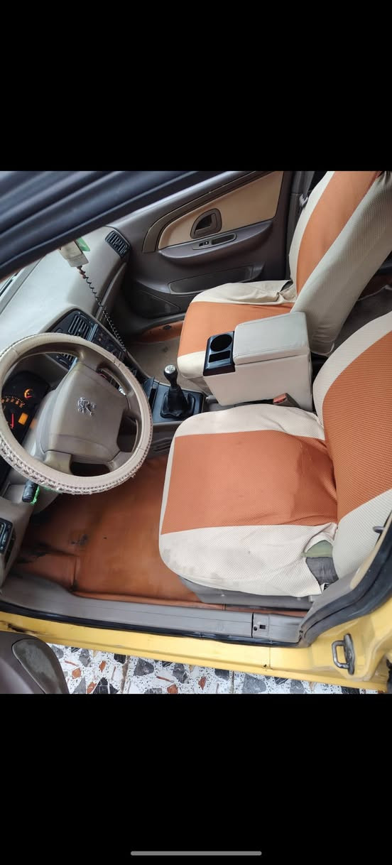 السلام عليكم بيجو اكد 2016 سياره جاهزه على اخر حبايه
بيهه طخه بالجاملغ الامامي
*********** السعر 48 وبيهه مجال
