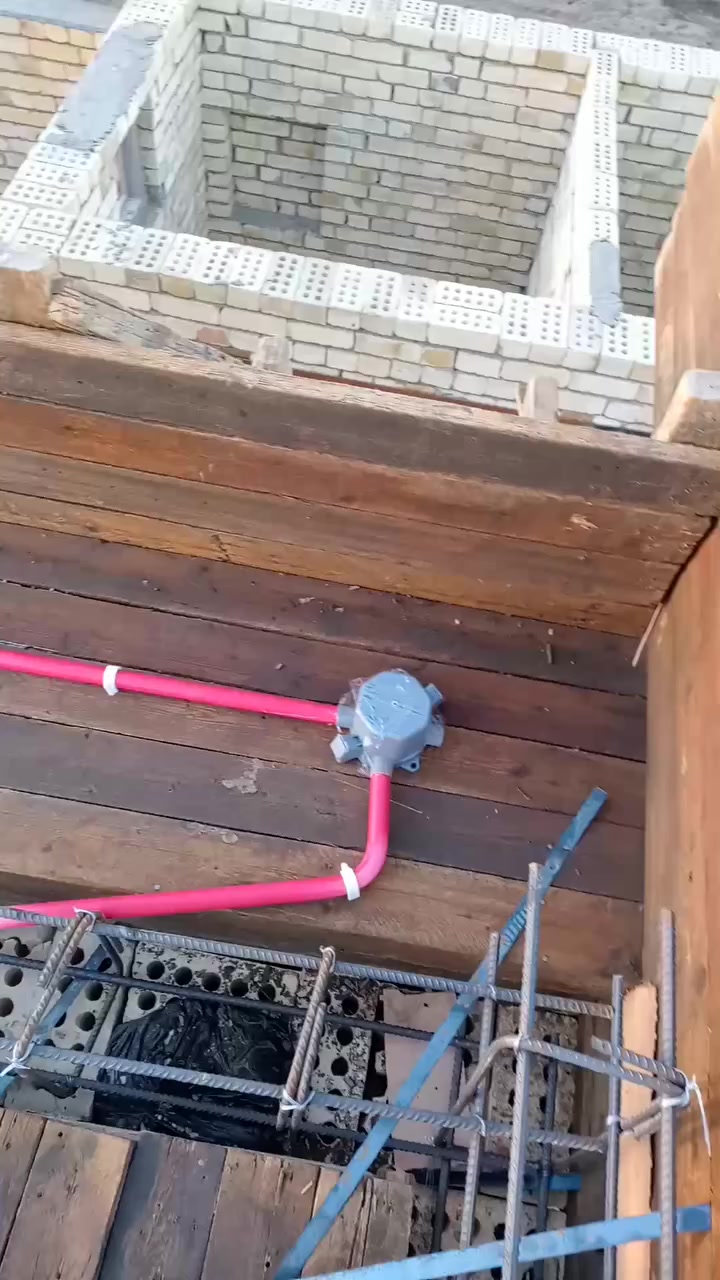 عمل الكهرباء البوري 
بإدارة العبودي 
***********
