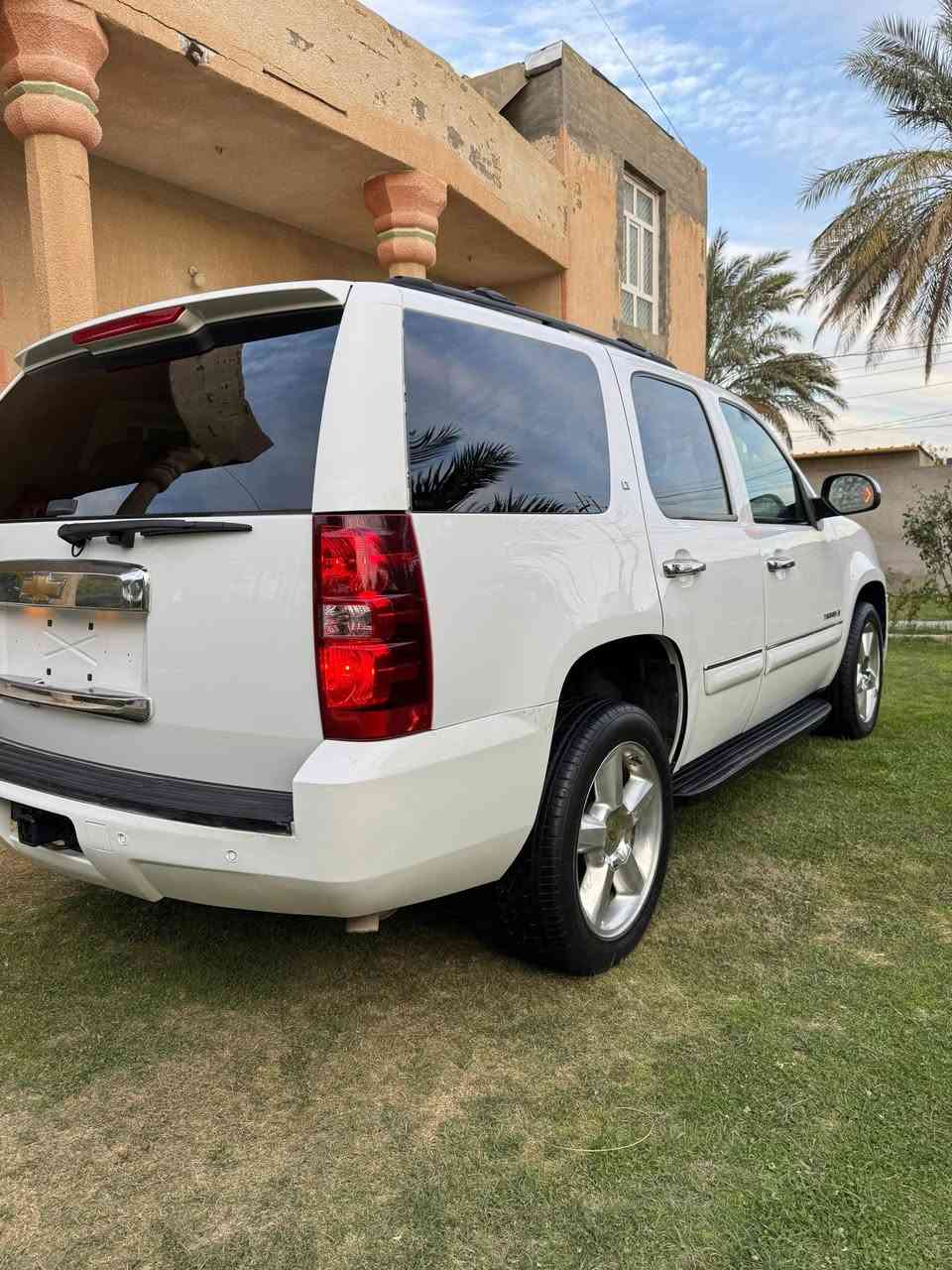 السلام عليكم للبيع ادوات دخول جديد تاهو 2008 فول مواصفات عدا الفتحة صبغ فقط قطعة وحدة شرط السونار كفالة من الكص من فتح شاصي من جميع المشاكل القانونية مكينه كير تبريد تدفئة صدر تخم تاير جاهزة عل اخير المكان ديالى  السعر ١٠٠ وبي مجال للطيبين للاستفسار *********** واتساب
