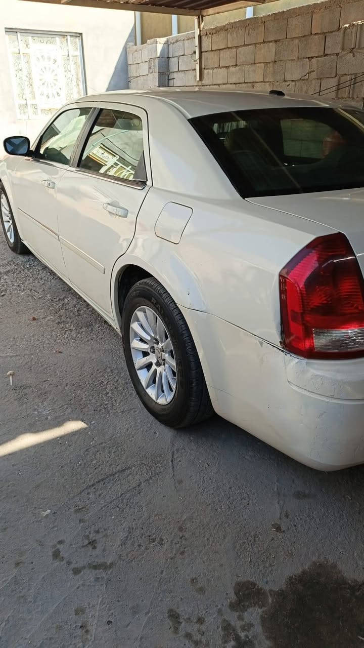 اوباما ٢٠٠٧ وارد كندي بيه صبغ جماليه مكينه جديده تخم تاير جديد حداديه جديده تبريد شغال باسمي هزه جديده تحويل او وكاله سنويه ٢٩ بيه ظربه بصيطه بخشم الجاملغ الامامي بدون دواخل مكينه ٣٥٠٠ اصل السعر ٨٥ وبيه مجال قليل حك الجيه اتصال رقم الهاتف بصره قضاء الدير ***********
