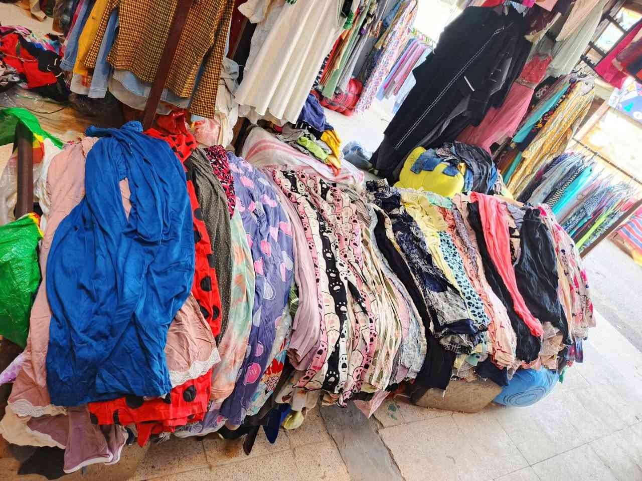 الأربعاء ✨
بعد الفطور المحل مفتح ان شاء الله
وصلنا بجامه بيتي فانيلا درجه اولى💥 جميع الأحجام متوفره وأحجام خاصه العنوان موصل حي سومر بعد مطعم سومر ثالث فرع عل يمين أول محل بل فرع عل يسار مقابل👈 صيدلية عطر الشام
 أهلآ وسهلآ بل جميع👇
للأستفسار👈***********
واتساب👈 ***********
