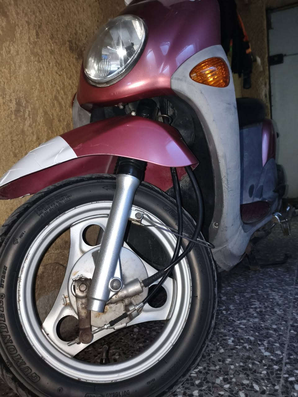 فله ياباني 120 مديل 2010 بعدهي عله وضع الشركه مصارله هواي نازله من رمبه برغي مملعوب بيه محتاج وريد ابيعه مكاني مدينه الصدر رقمي ***********
