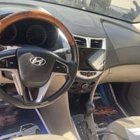 هونداي اكسنت خليجي  موديل 2016  محرك 1600 ماشيه 102 جاملغ الامامي مبدل...