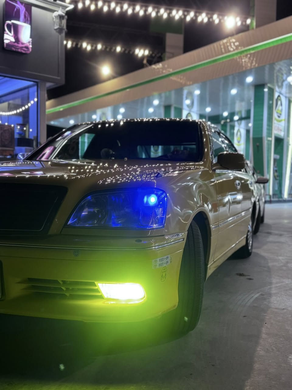 سلام عليكم ملكه كصت قماره فقط ساره جديده معنه كلمه سياره أربع دكم فول فتحه تخم تاير تبريد خلفي سياره فول مكينه دفور جبير مري شفط ستيرن كهرباي  تحويرت نجف فوك وجوه مراوس هم ترهم حسب القناعه  سعر80وبيه مجال مكان نجف كوفه ***********
